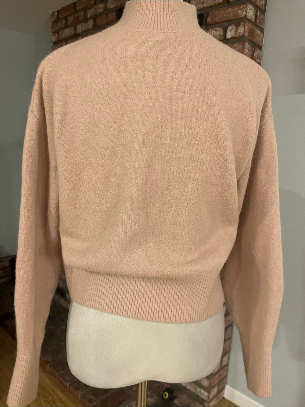 & Other Stories Cropped Mock Neck Sweater - Blush Cream - Picture 5 of 6